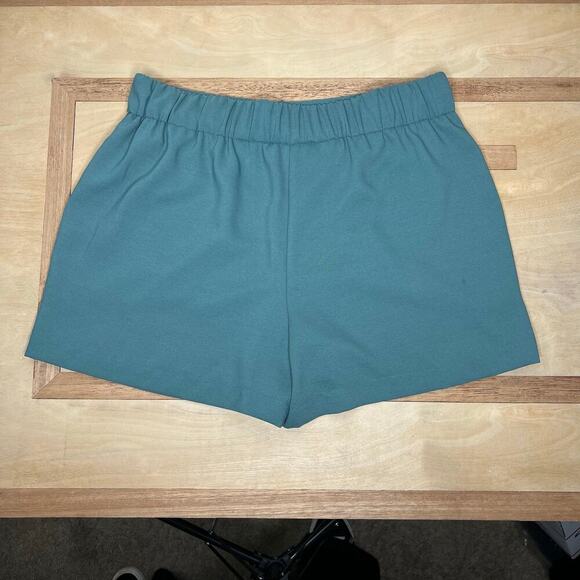 Nine West Women's High Waist Shorts Size M Elastic Pull On Sage Green Pockets - Picture 6 of 8